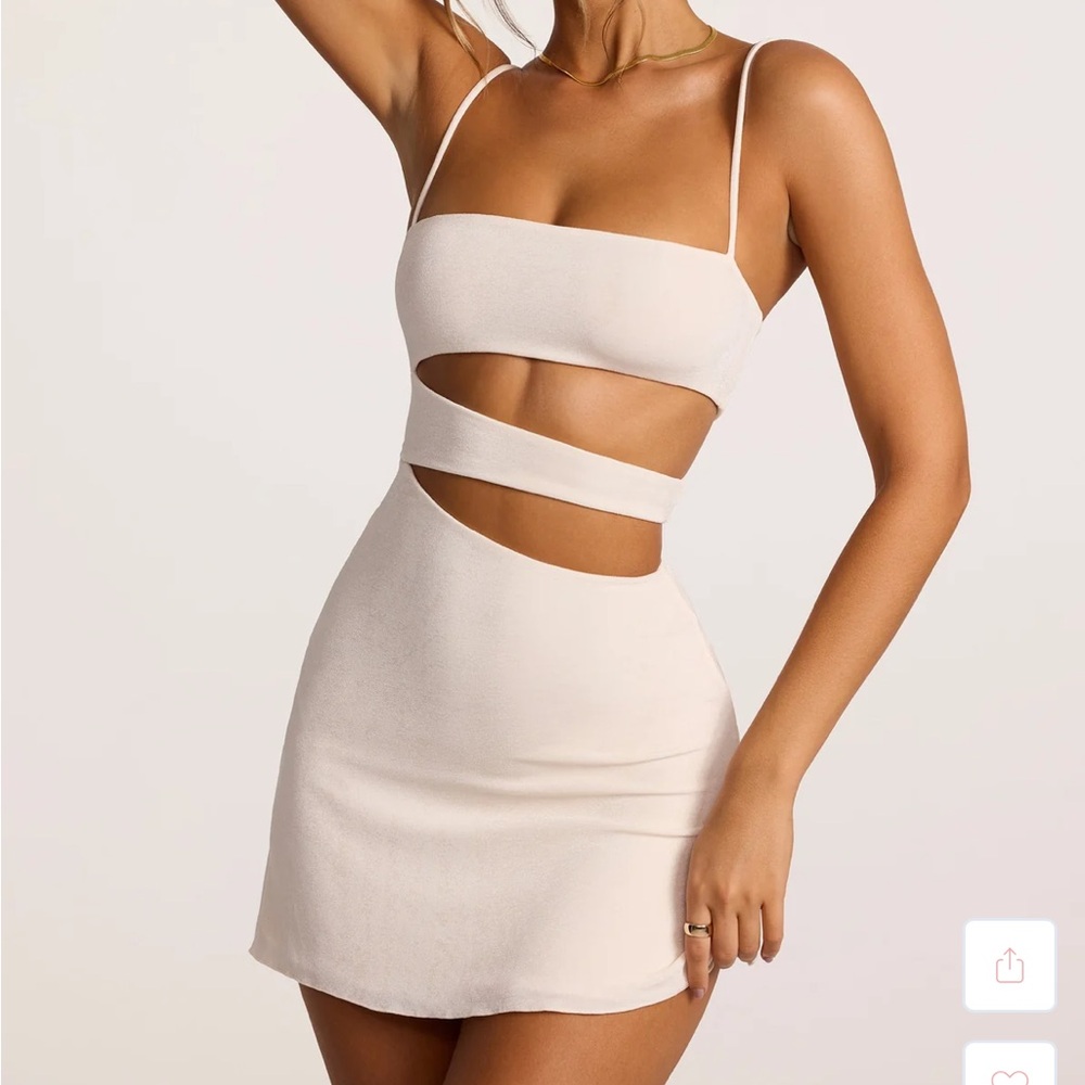 Oh Polly Cream Dress Azzurra NWT - Size US 6
